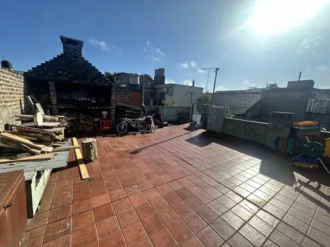 Depto Tipo Casa en Venta de 3 ambientes