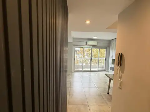Desaguadero 2200, Piso 4