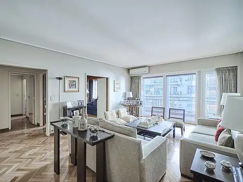 Departamento en Venta de 6 ambientes
