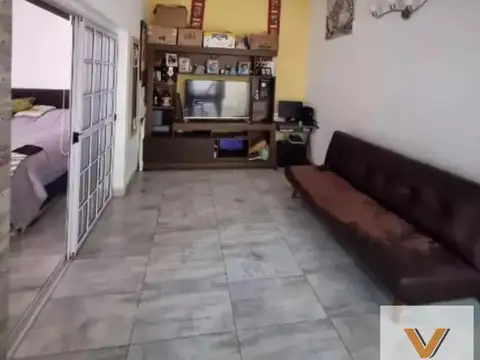 Depto Tipo Casa 3 ambientes con 1 baño