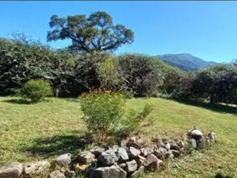 Exc. Casa Vta 4 Dor Gge/jard/pileta Simon Bolivar 1100