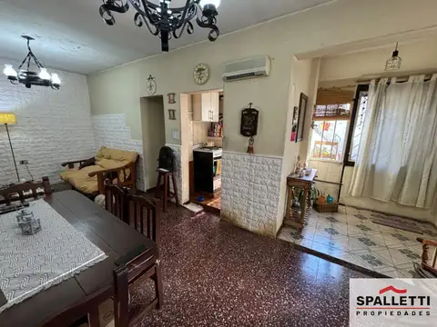 Depto Tipo Casa en Venta de 4 ambientes