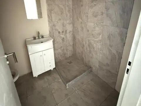 Monoambiente en alquiler – Villa Adelina