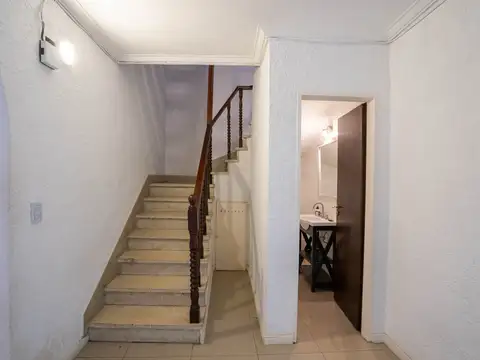 CASA EN VENTA EN MARTÍNEZ – SAN ISIDRO