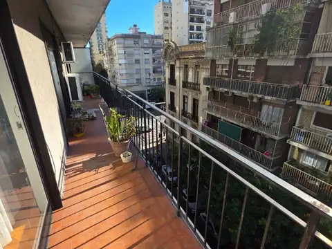 Departamento 3 ambientes con 2 baños