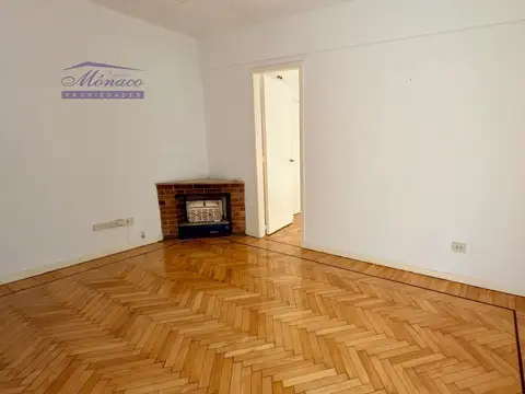 Departamento en Alquiler en Colegiales, $ 740.000