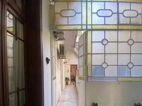 Depto Tipo Casa 4 ambientes con 2 baños