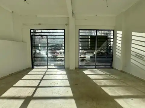 Local en Alquiler en Saavedra, $ 1.600.000