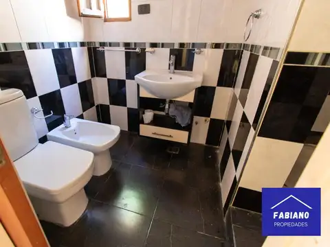Depto Tipo Casa 4 ambientes con 1 baño