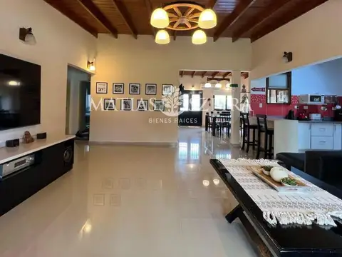 Casa 4 ambientes. | Reverando padre Fahy 2301