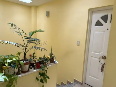 Suipacha 200, Piso 2