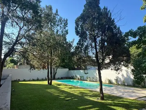 Depto Tipo Casa 4 ambientes con 2 baños