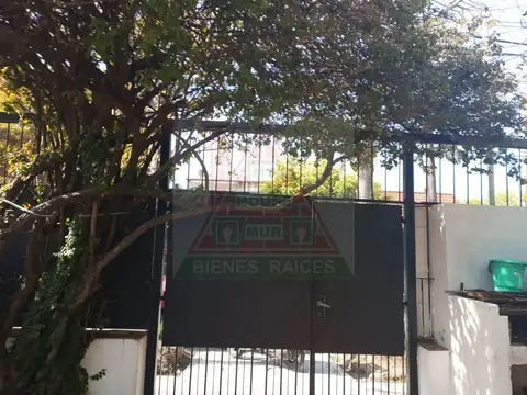 Depto Tipo Casa en Venta con 1 cocheras