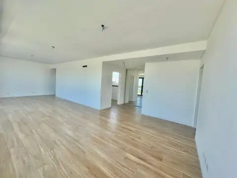 Departamento 4 ambientes con 3 baños