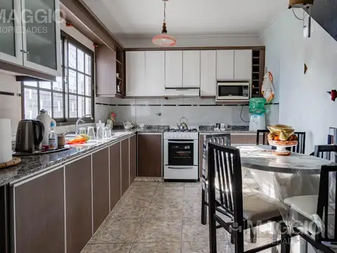 Casa 3 ambientes con 3 baños