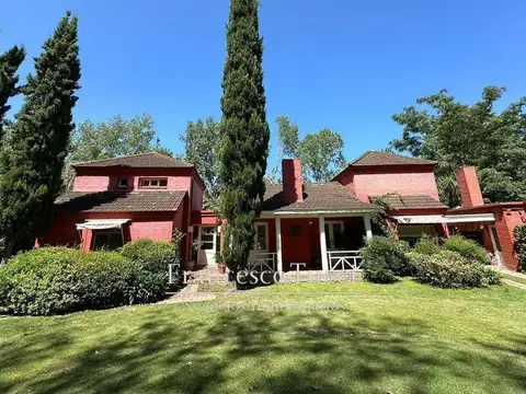 Casa en alquiler temporal 7 ambientes Country La Tradición