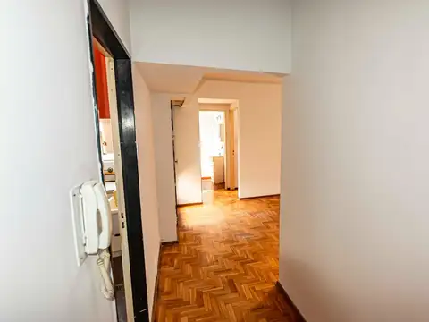 Lavalleja 1000, Piso 6