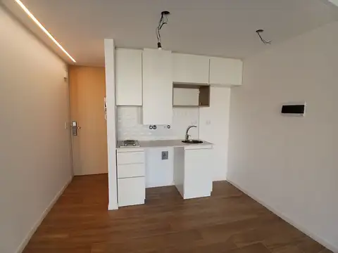 MONOAMBIENTE DE CATEGORIA