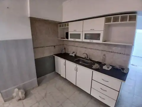 Depto Tipo Casa 2 ambientes con 1 baño