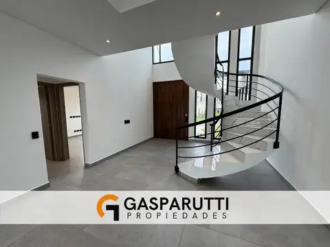 Casa en Venta de 5 dormitorios