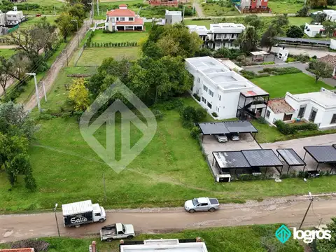 Terreno en Venta 21  mts Fondo