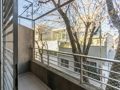 Depto Tipo Casa en Venta 8 años