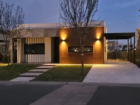 Santo Tomas- Pilar -mariano Acosta 3000