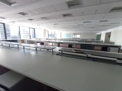 Oficina en Alquiler al Sur