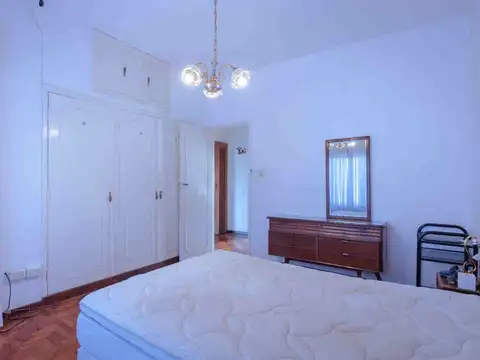 Depto Tipo Casa en Venta 56 años