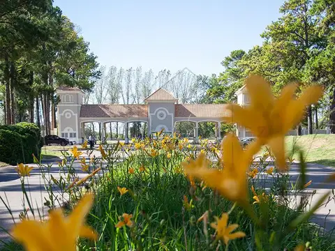 Terreno en Pinares Country Club 1600 m2