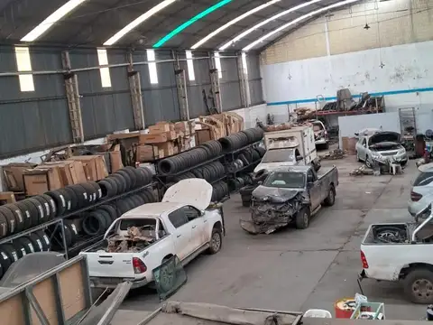 Galpón en alquiler de 1200m2 ubicado en Gorriti al 800, Salta