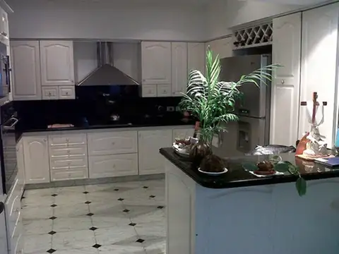Casa en Venta en Hurlingham, USD 750.000