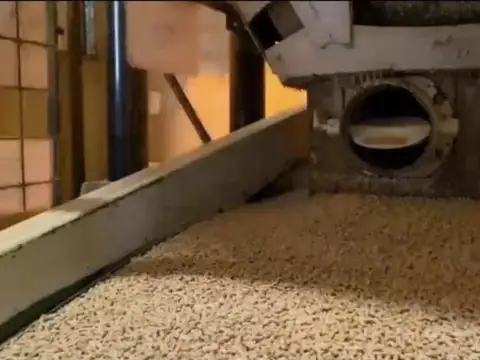 Galpon con baterías de silos - Soldini, Santa Fe.