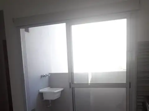 Depto Tipo Casa Monoambiente con 1 baño