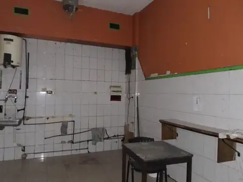 Local en Venta en San Nicolás, USD 20.000