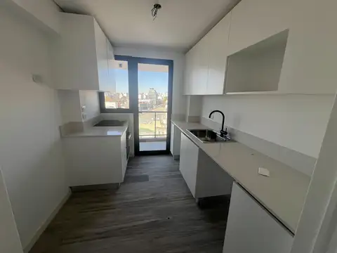 Departamento 4 ambientes con 3 baños