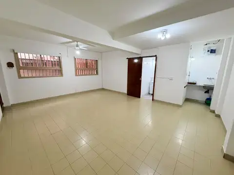 Depto Tipo Casa Monoambiente con 1 baño