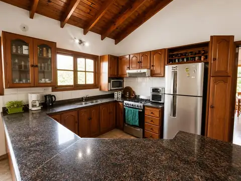 Casa en Venta en Ezpeleta Este, USD 139.999