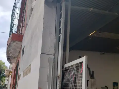 Galpon en Venta en Parque Patricios, USD 158.000