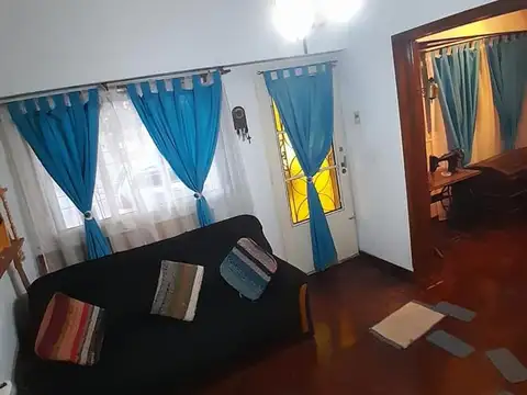Depto Tipo Casa en Venta 35 años