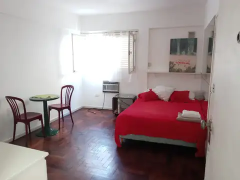 Departamento en Alquiler Temporal en San Nicolás, USD 590.000