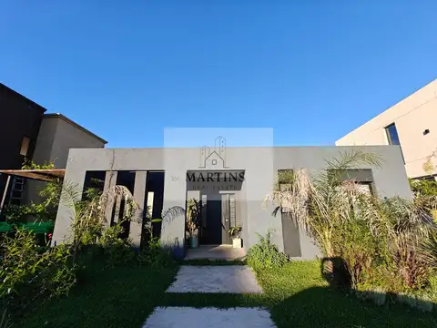 Casa en Venta en Pilar Del Este - Santa Elisa, USD 167.000