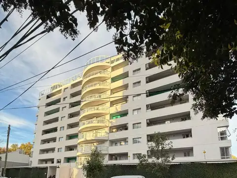 venta Departamento en Villa Raffo 4 ambientes