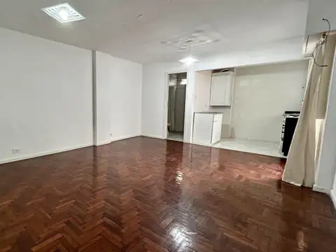 MONOAMBIENTE EN VENTA DORREGO 890 (ENTRE CÓRDOBA Y RIOJA)