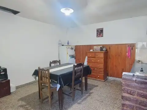 VENTA CASA 3 AMB C/ JARDIN Y GARAGE  EZPELETA ESTE