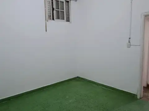 Depto Tipo Casa en Alquiler de 2 ambientes