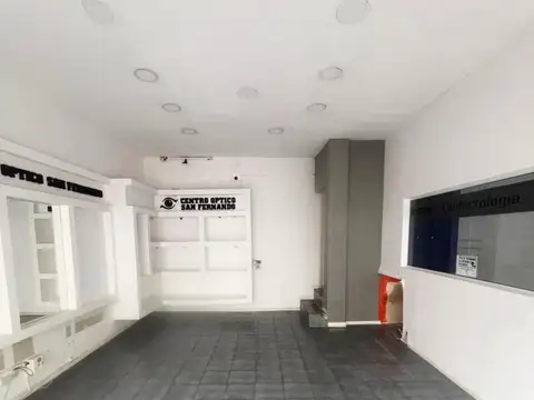 Local en Alquiler en San Fernando Vias  /  Centro, $ 900.000