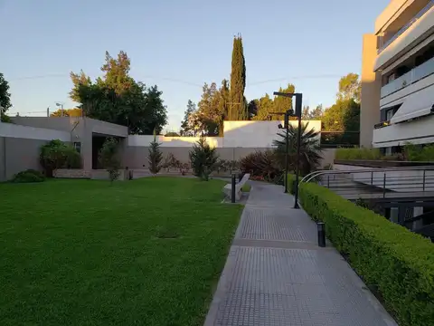 EXCELENTE DEPARTAMENTO 2 AMB. CON BALCÓN EN VITA RESIDENZA