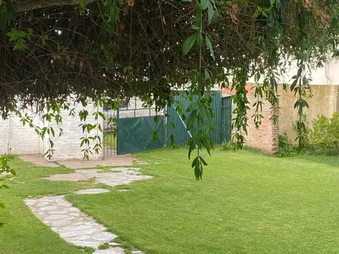 Excelente Casa en Barrio Torre Tanque