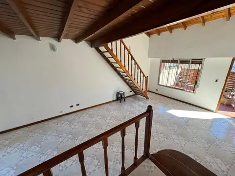 Depto Tipo Casa 3 ambientes con 1 baño